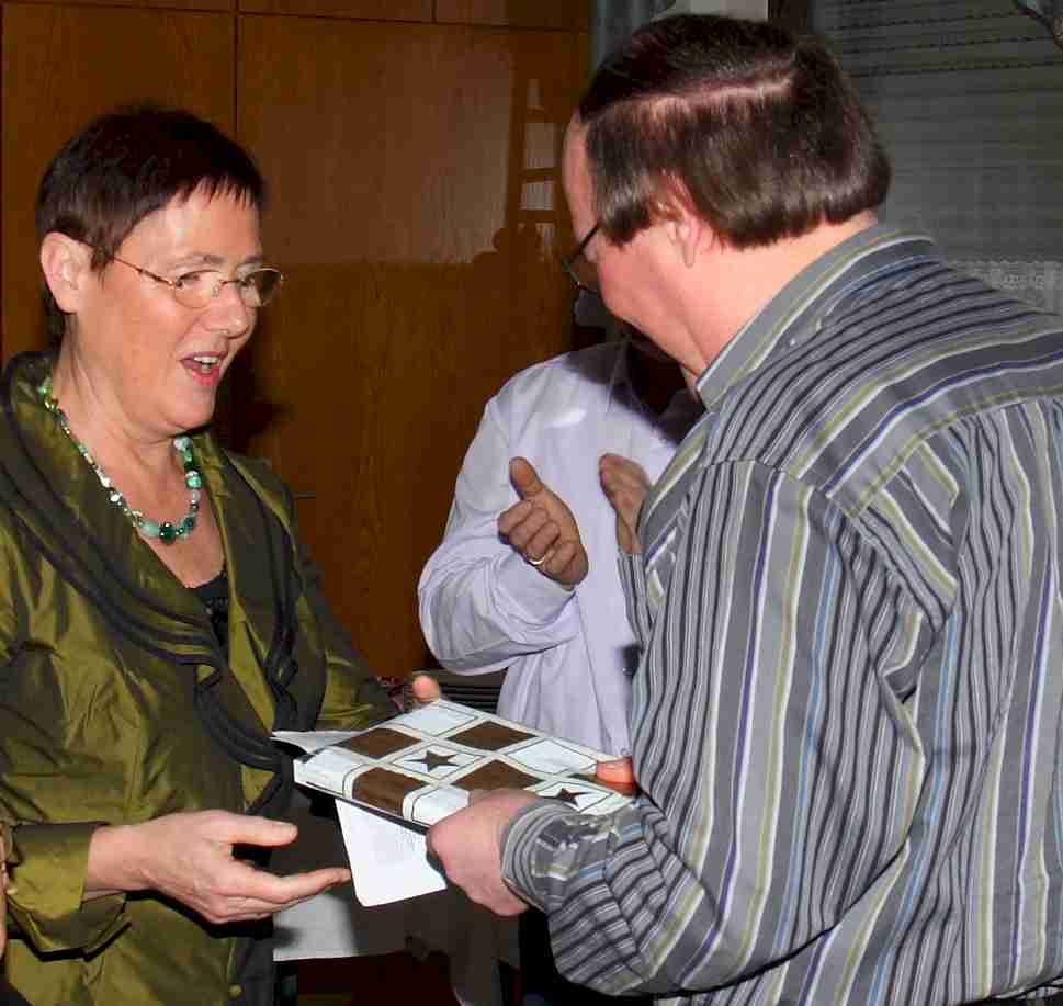 2008_Bescherung_Heinz.jpg (50375 Byte)